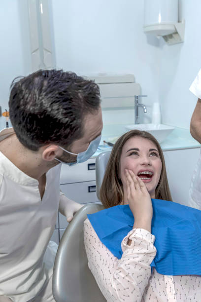 Best Emergency Treatment for Dental Infections or Abscesses in Rmichael, CA